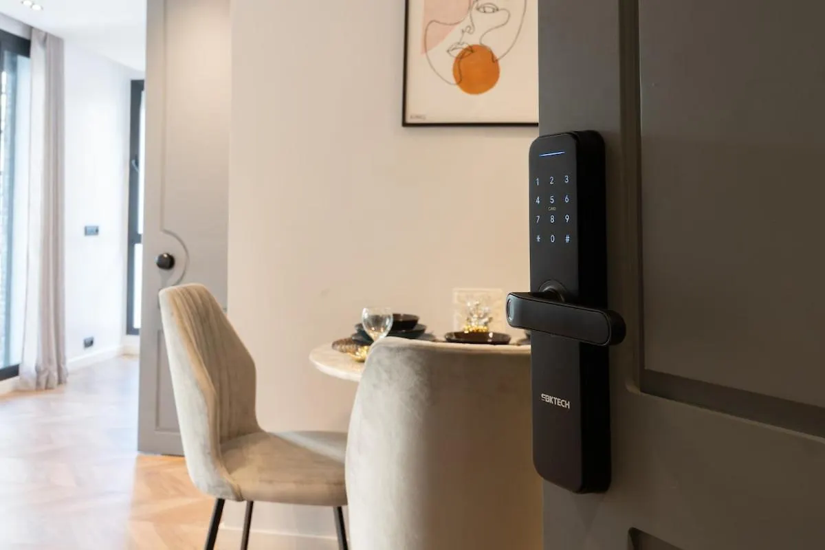 Apartmán Central Cozy Location With 2 Balconies Fast Wifi 2 Minutes To Kfc Mcdo Bd 2 Mars Casablanca Maroko