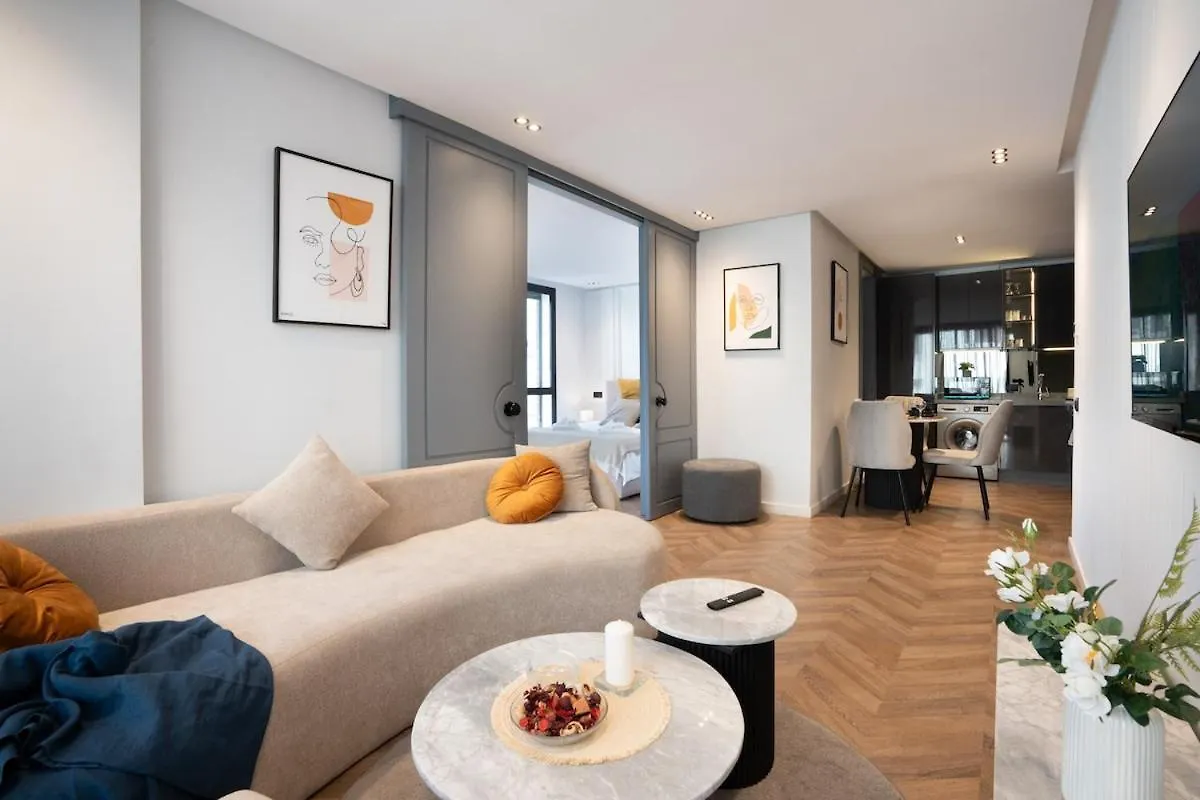 Central Cozy Location With 2 Balconies Fast Wifi 2 Minutes To Kfc Mcdo Bd 2 Mars Casablanca